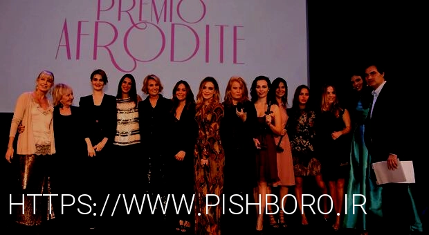Premio Afrodite, le vincitrici si tagliano i capelli per l'Iran: da Margherita ...